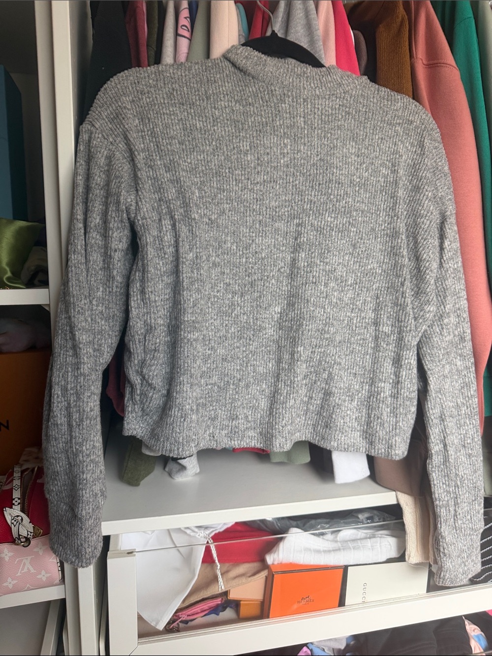 Women's Ribbed Crewneck Sweater in Heather Gray